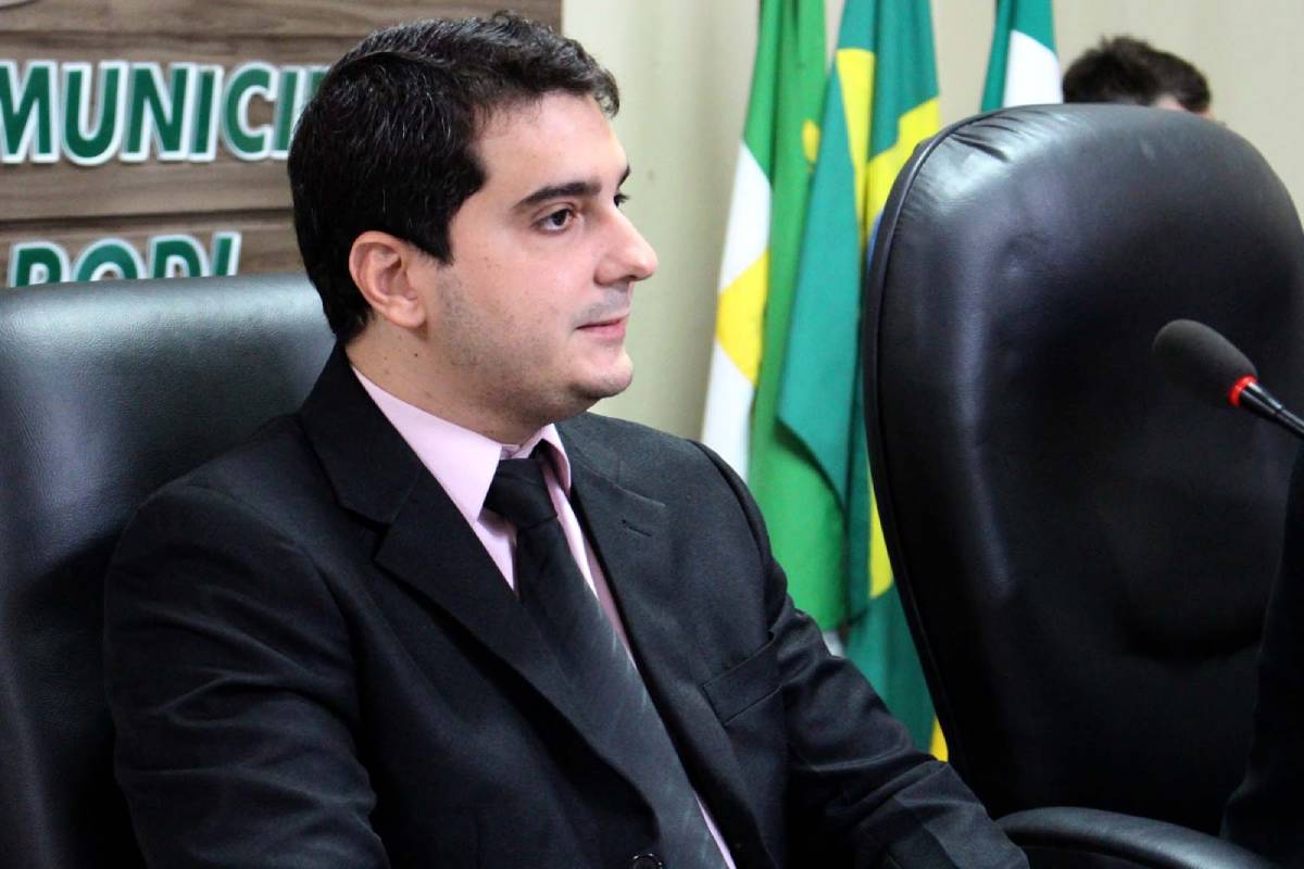Alan Silveira, prefeito de Apodi-RN