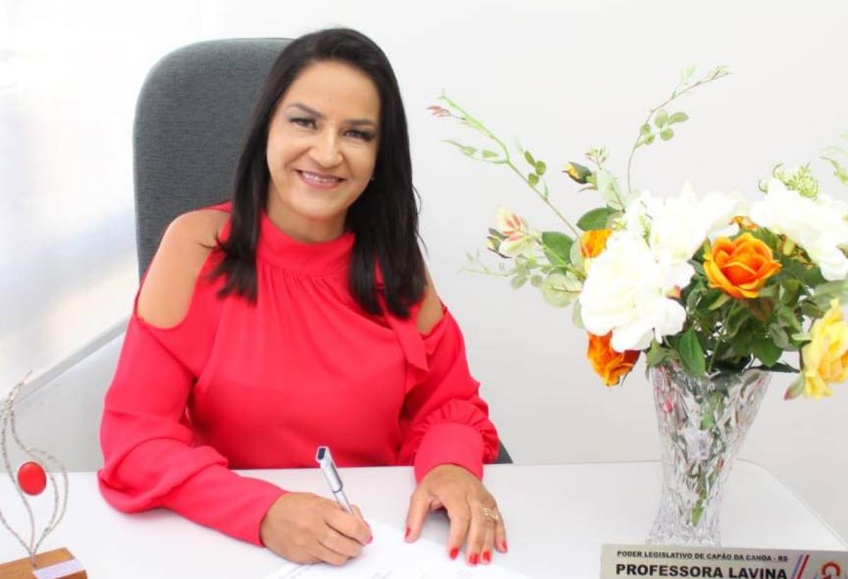 Professora Lavina, vereadora de Capão da Canoa-RS